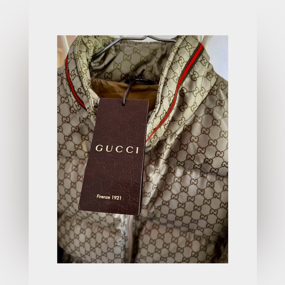 Gucci Puffer Jacket - Picture 3 of 8